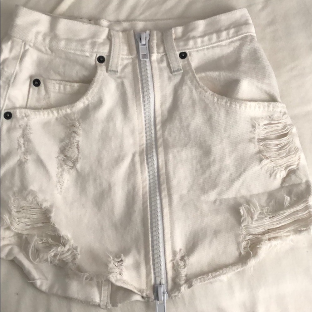 LF white carmar zip skirt